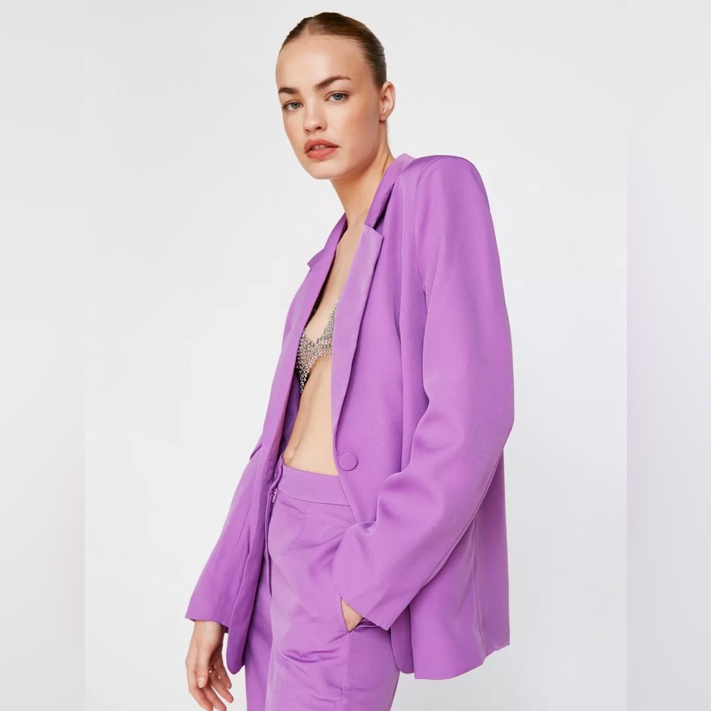 Blazer with shoulder pads